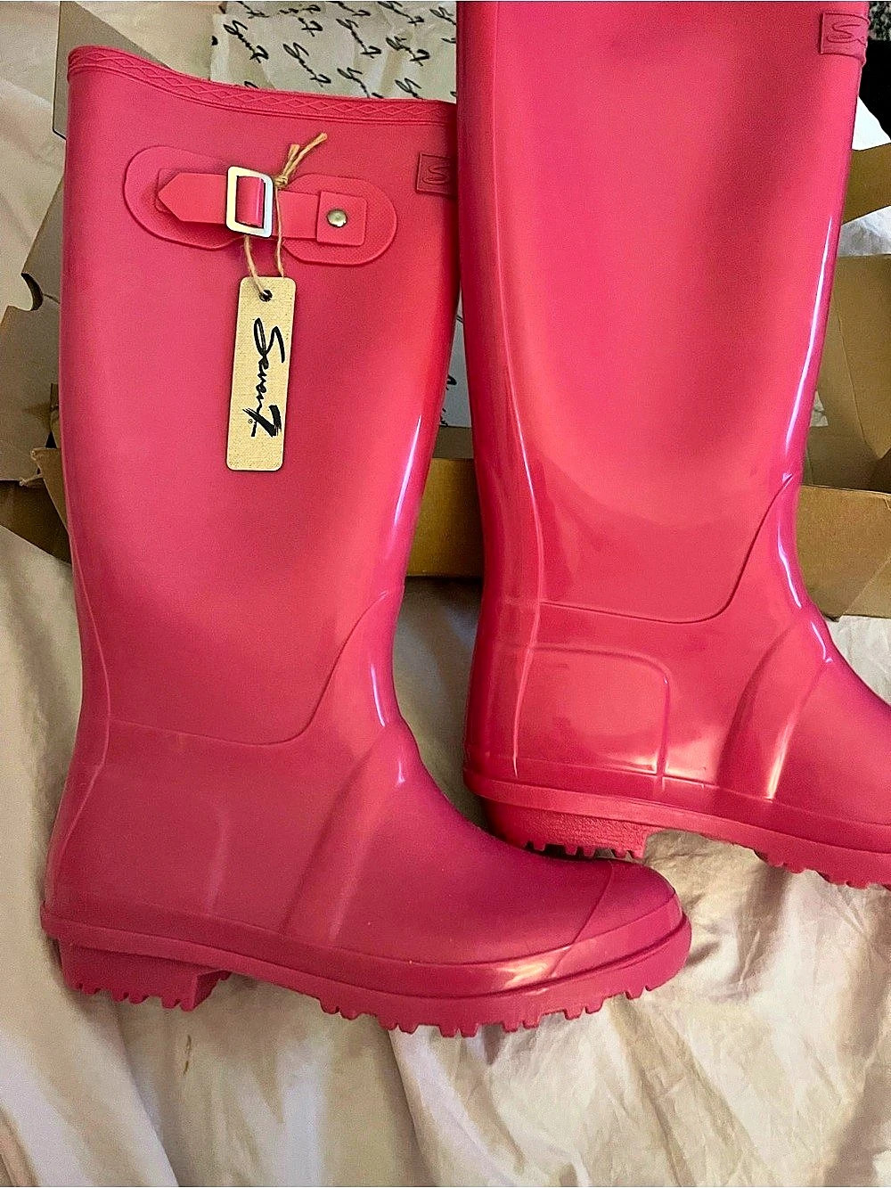Seven7 Tall Glossy Rain Boots with Buckle Pink